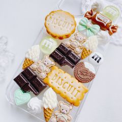 お菓子のiPhoneケース　チョコミント　フェイクスイーツ