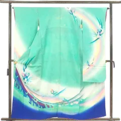 振袖 身丈160cm 裄65cm 前幅22.5cm 後幅30cm 袖丈105cm 袖幅32cm レディース 袷 蝶柄 裄Mサイズ 秋冬春用 正絹（シルク）グリーン 難有り リメイク リユース リサイクル【呉服のきくや】