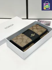 【今日特価】Coach コーチ クラシックシリーズ オリジナル牛皮を採用し精巧な仕上げに優れる