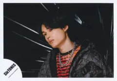 2026年最新】松村北斗 公式写真 abareroの人気アイテム - メルカリ