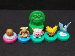 イーブイコレクション 缶バッジ Colorful 全9種セット - メルカリ