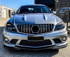 新入荷！w204前期後期全モデル取付可！クローム&ブラック！送料無料！