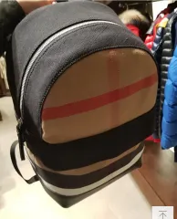新品同様！BURBERRY バーバリー キッズ リュック BURBERRY（リュックサック）のフリマアイテム一覧