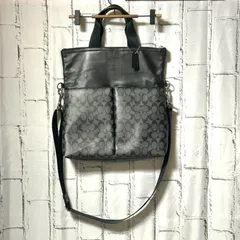 COACH コーチ 2WAY トートバッグ ショルダーバッグ シグネチャー柄 斜め掛け 黒 ブラック x グレー PVC