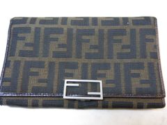 MER685 FENDI（フェンディ）ズッカ柄 二つ折り長財布 ブラウン キャンバスカードケース コインケース