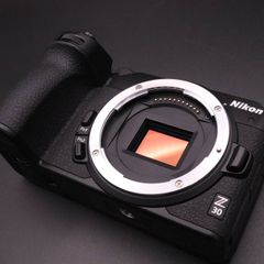 Nikon ニコン ミラーレス一眼 Z30 ボディ Zマウント【中古】