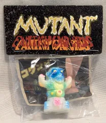 DIRT HOUSE VINYL MUTANT FANTASY WARLORDS Kwong 白成型/青/ピンク/黄緑のサムネイル