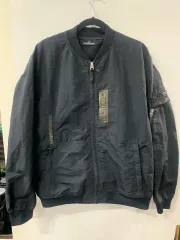 2025年最新】STONE ISLAND ジャンパー・ブルゾンの人気アイテム