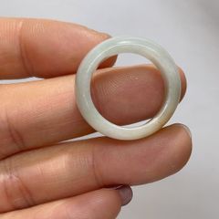 【新入荷】本翡翠保証‼️天然翡翠　漂赤翡翠リング／指輪　扳指　サイズ17.6mm