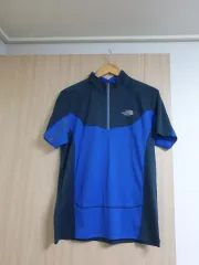 THE NORTH FACE(ザ・ノース・フェイス) ハーフジップ 半袖Tシャツ