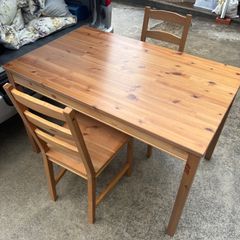 【🪑IKEA/イケア ヨックモックテーブル、イス2脚セット】廃盤商品　木製テーブル　table リビング　living ダイニング　dining イス　椅子　4人掛け　四人掛け【倉庫前引き取り割引あり‼️】