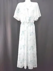 ◇ ⊂ ノーブランド リーフ柄 半袖 ロング丈 フレア ワンピース サイズ表記なし ミント グリーン レディース E  【1506180013247】