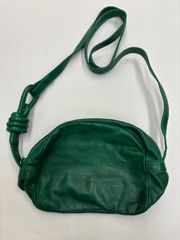 N【中古】ミニショルダーバッグ 本革 グリーン 高級感 おしゃれ