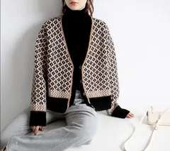 トップス ニット セーター カーディガン レディース 前開き Vネック 襟なし ワイド 厚手 かわいい 大人可愛い シンプル カジュアル おしゃれ こなれ感 ラフ ガーリー クール モード系 エレガント 主役級 存在感 ラブリー キュート 都会的 ベーシック 