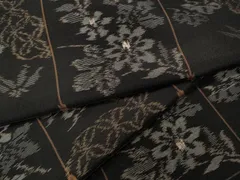 平和屋着物●上質な紬　市松草花文　正絹　逸品　CAAX4683utのサムネイル
