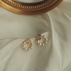 カメリア パール ピアス ゴールド フラワー 華奢 上品 エレガント