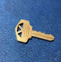 Mon-Key （鍵の穴が移動します！！）