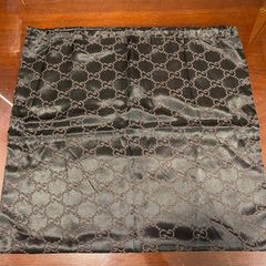 GUCCI グッチ　保存袋　巾着袋　旅行袋
