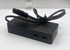 Microsoft　型番：1661（Redmond WA 98052-6399）ドッキングステーション　中古A