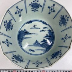 皿□角福 魚紋染付 唐草 蝶 花弁型 古伊万里 古美術 時代物 骨董品
