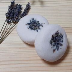 海外風手作り石鹸 無着色の植物性 ラベンダー精油 ２個セット