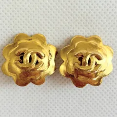 ヴィンテージ　CHANEL　シャネル　ココマーク　イヤリング　96P　フラワー　花モチーフ　ゴールド　レディース　中古　送料無料