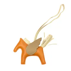 【新品未使用】【メルカリ最安値】HERMES ペガサス　PM ソーエトゥープ エルメス ロデオ ペガサス チャームpm ソーエトゥープ - メルカリ