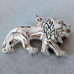 ☆NEW☆ トルコ製 925silver ペンダントトップ（ライオン）
