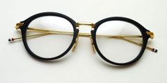 【福山さんなど有名人も愛用する人気モデル】THOM BROWNE（トムブラウン）　UEO011A-005-49（matte black - gold）