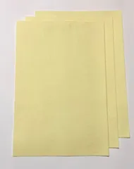 羊毛カラーフェルト【13】薄黄色　200×300 3枚セット