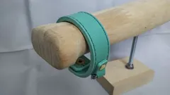 レザーブレスレット　  ブレスレット　リストバンド　ベルト　 25ミリ幅   ターコイズ   タイプA0(ゼロ)    スタッズ無し　革