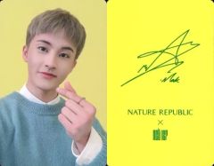 [Used] Collection Card (Male) NCT 127/Mark/Signed on the back/"NATURE REPUBLIC x NCT127" Aloe Big Toner Purchase Bonus Photocard