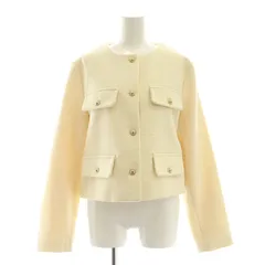 未使用タグ付き⭐️ザラ フラップ クロップドジャケット 完売品 金ボタン 白 未使用タグ付き⭐️ザラ フラップ クロップドジャケット 完売品