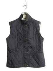 【お得なクーポン配布中!】 バブアー サマー リッズデイル ベスト レディース L 程/ Barbour 中綿 ナイロン キルティング 3ワラント フルジップ重ね着 ハイネック 紺のサムネイル