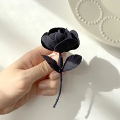 青いバラ❤︎ 布花ブローチ　一点物　フォーマルコーデ　卒園式　卒業式　入園式　入学式　母の日　コサージュ　オケージョン　北欧風　ナチュラル　小ぶり　シンプル　大人　子供