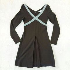 【良】　ポールアンドジョー　PAUL&JOE　レディース　ワンピース　膝丈ワンピース　長袖ワンピース　ニットワンピース　春ワンピース　レディースワンピース　春コーデ　秋コーデ　ガーリーコーデ　レディースカジュアル　胸元開き　Mサイズ　茶色　ブラウン