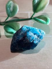 マイナスイオンの石✨　アパタイト　燐灰石　ラフストーン　原石