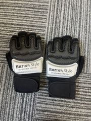 Burnes Style トレーニンググローブ ブラック - メルカリ