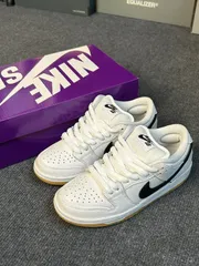 2024年最新】nike sb dunk low pro white gumの人気アイテム - メルカリ