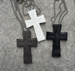 正規品【 SCULPTOR 】Cross Leather Strap Wallet Black / Ivory / Charcoal スカルプター クロス クロム ネックレス レザー ストラップ ウォレット ロングネックレス アクセサリー y2k 韓国