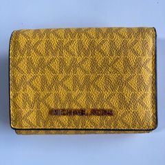 MICHAEL KORS 三つ折り財布 JET SET TRAVEL モノグラム イエロー がま口 PVC