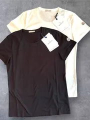 MONCLER ★ロゴパッチ クルーネックTシャツ