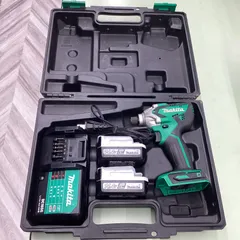中古 マキタ　MTD001D 14V 充電式 インパクトドライバ　セット マキタ 数量限定おまけ付き ドリル＆ビット10PCSプレゼント 充電