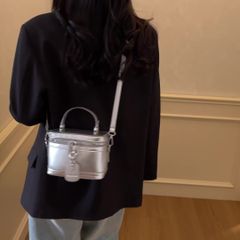 週末限定セール⭐︎ORR POPUPノベルティ バッグ - メルカリ