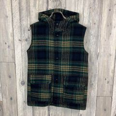 JOHNSON WOOLEN MILLS ブラックベスト - メルカリ