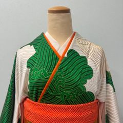 振袖　グリーン　金駒刺繍　波　レトロ　袋帯　扇　長襦袢　重ね衿　帯揚げ　５点セット う240729-4