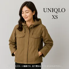 AB0489 ユニクロ ダウンジャケット XSサイズ フード付き ミリタリーデザイン 秋 冬