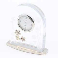 MIKIMOTO ハート型トレー テディベア パール & 稼働中の置時計 - メルカリ