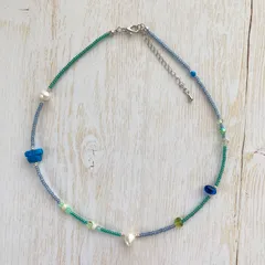 淡水パールと天然石のビーズネックレス