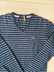 バーバリーブラックレーベルVネック　Tシャツ